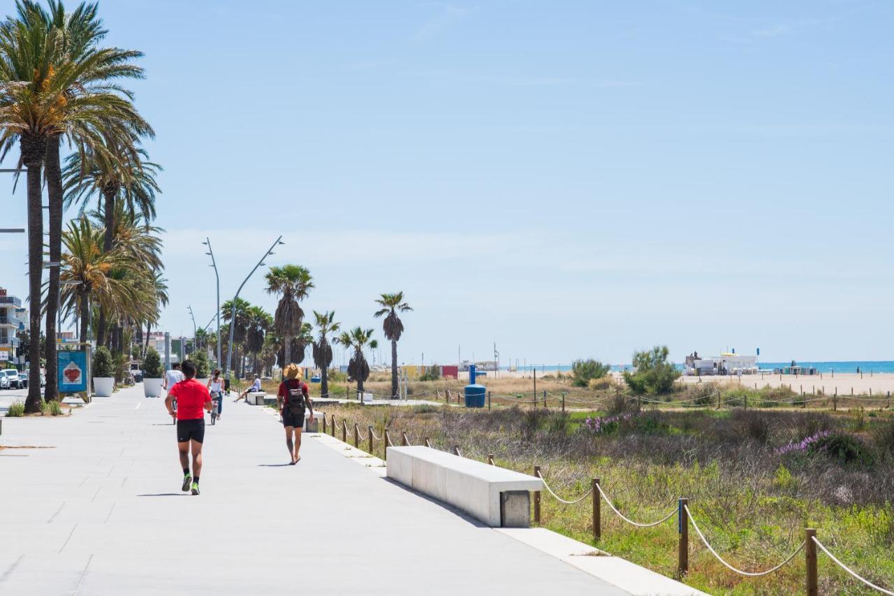 Maka Beach Apartment V Castelldefels Eksteriør bilde