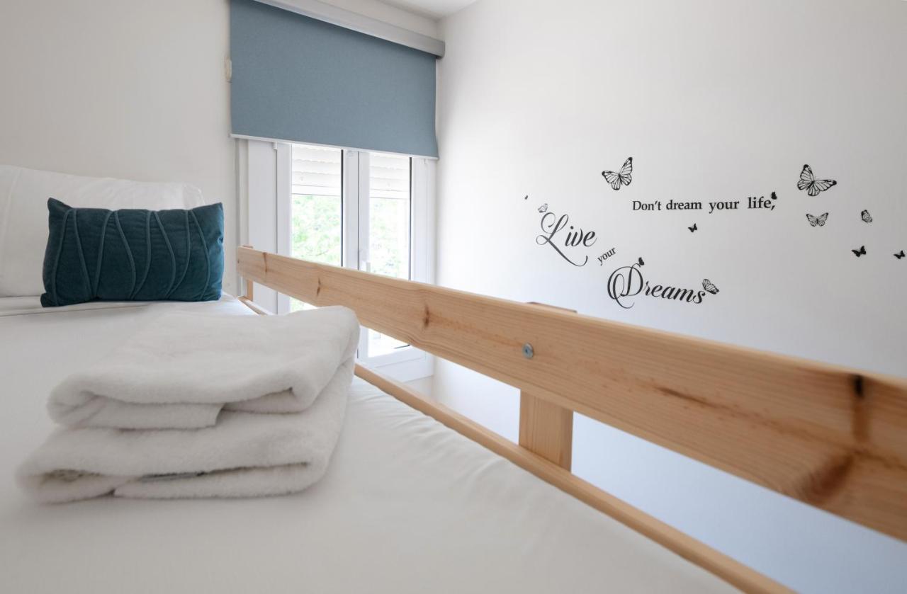 Maka Beach Apartment V Castelldefels Eksteriør bilde